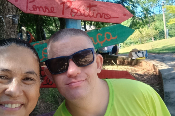 Foto - Caminhada até a Capela no bairro do Mirante com o Grupo de atividades motivacionais Rosa Rubra e Vida em Forma de Nova Columbia ! 