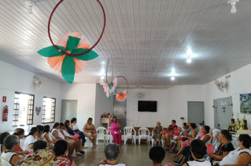 Foto - Comemoração do dia Internacional da mulher! Grupos de atividades motivacionais Rosa Rubra e Vida em forma. e tambem a Terceira Idade