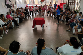 Foto - Comemoração do dia Internacional da mulher! Grupos de atividades motivacionais Rosa Rubra e Vida em forma. e tambem a Terceira Idade