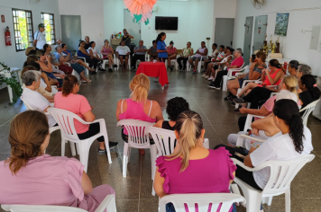 Foto - Comemoração do dia Internacional da mulher! Grupos de atividades motivacionais Rosa Rubra e Vida em forma. e tambem a Terceira Idade